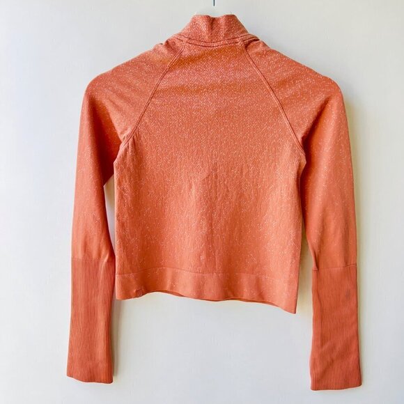 Lululemon Restless crop half zip long sleeves top, blush, Size 2 J149 - Picture 5 of 10